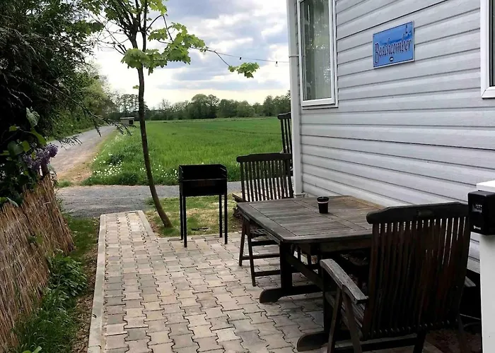 Gemuetliches Mobilheim Auf Bauernhof