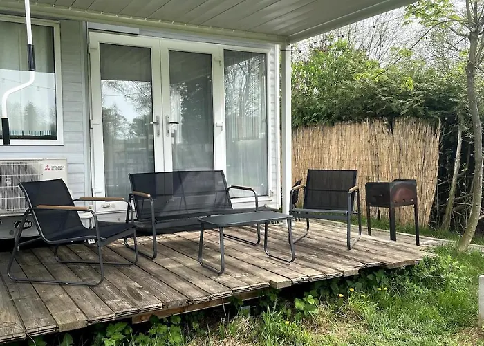 Gemuetliches Mobilheim Auf Bauernhof Prázdninový dům *